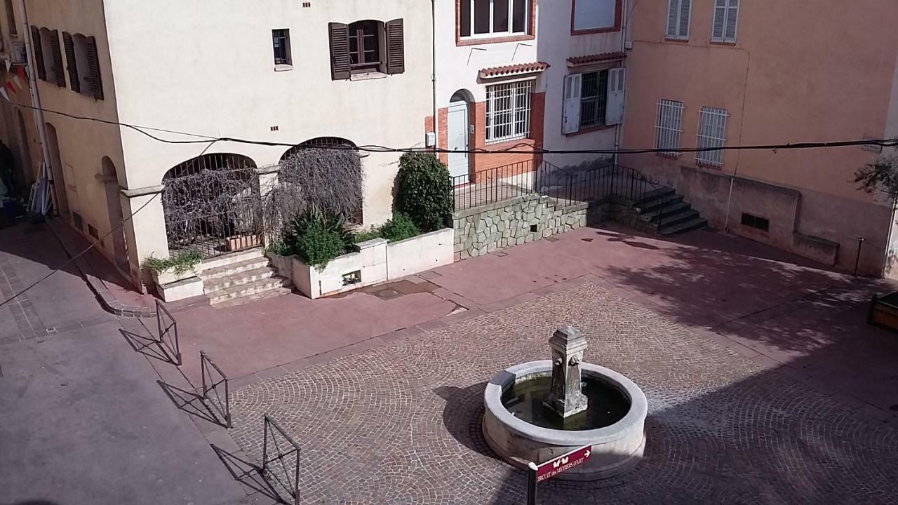 Splendide Studio Au Coeur Historique De Frejus 아파트 외부 사진