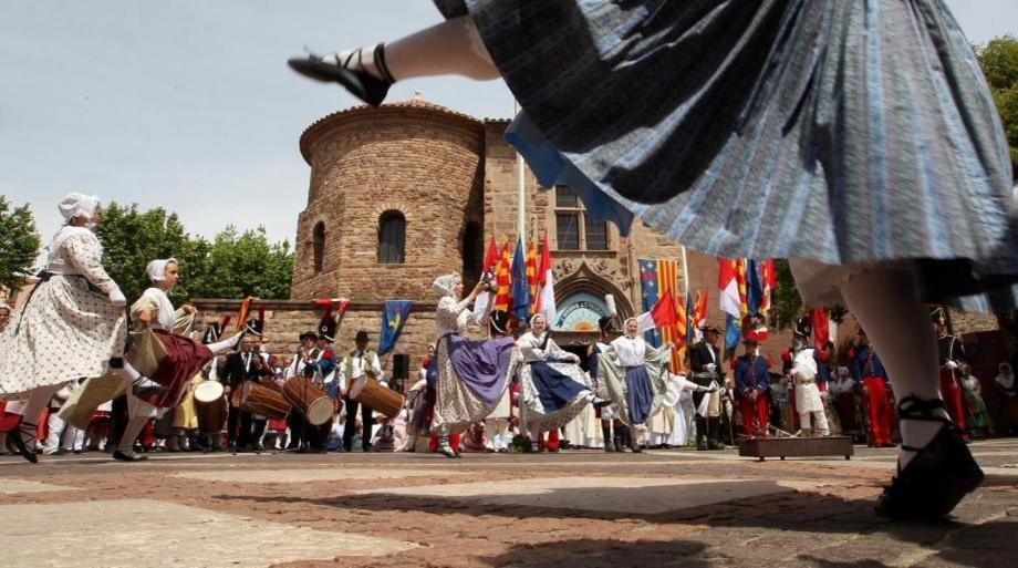 Splendide Studio Au Coeur Historique De Frejus 아파트 외부 사진